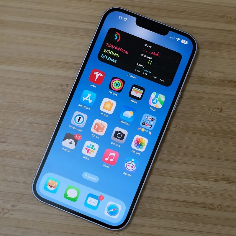 iPhone 14 Plus sở hữu thiết kế vuông vức