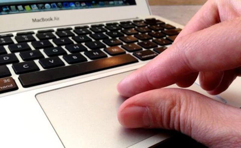 kiểm tra macbook cũ  Trackpad