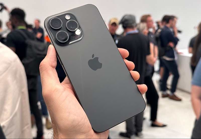 Vì sao bạn cần thu mua đổi mới các dòng iphone 15 series?