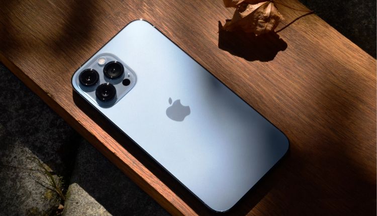 Có nên mua iPhone 13 Pro Max 128GB cũ thời điểm này không?