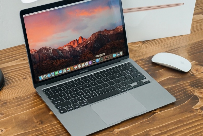 Nguyên nhân màn hình Macbook bị hở sáng
