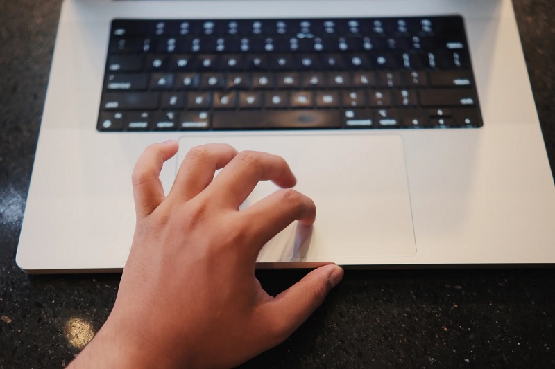 Những ai không nên dùng MacBook?