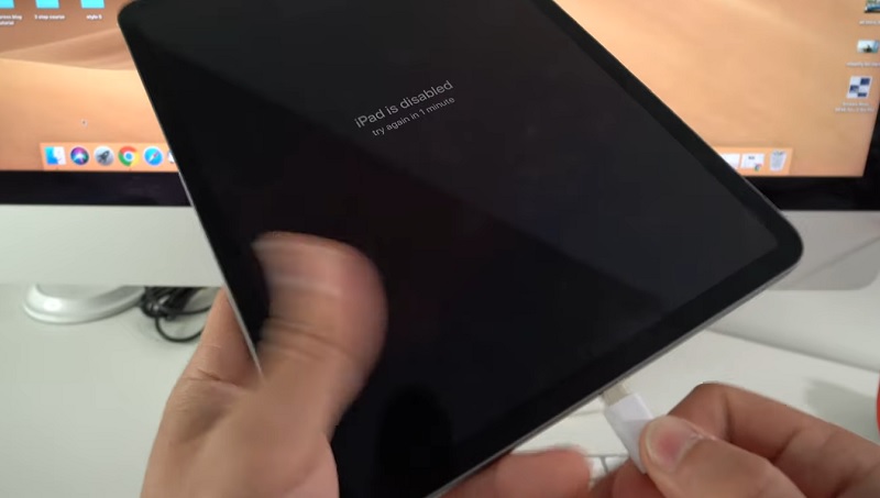 iPad bị đen màn hình mà vẫn có tiếng