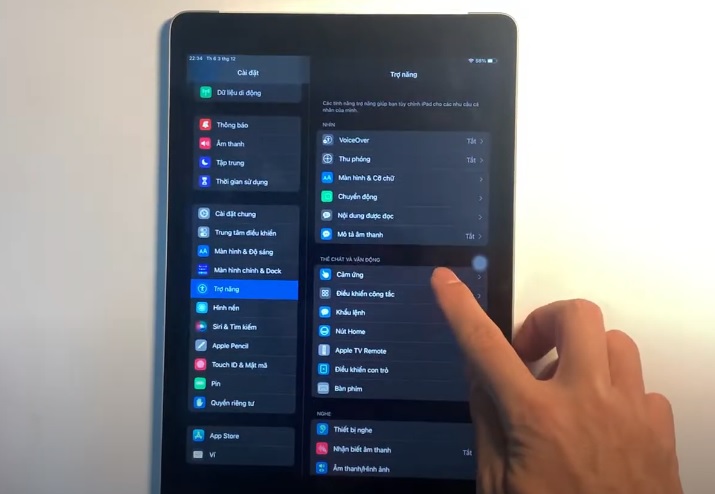 Cách sửa lỗi iPad bị đơ không tắt được nguồn bằng cách sử dụng AssistiveTouch