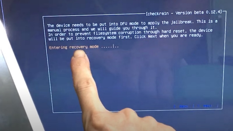 Sử dụng Unlock Tool sửa lỗi khóa kích hoạt iPad