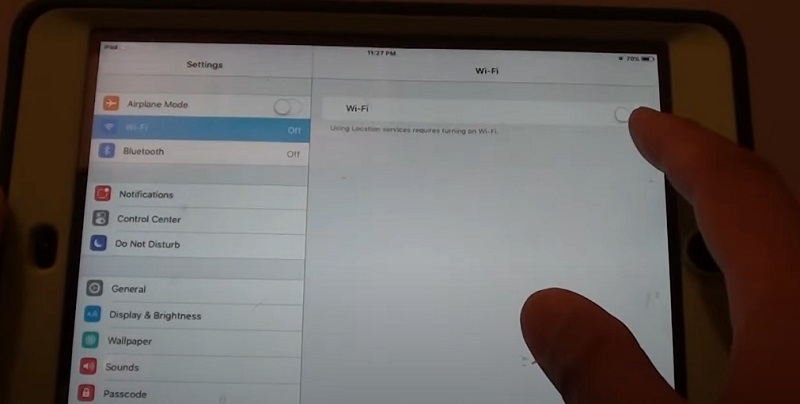 Tăng thời gian sử dụng pin iPad Air bằng cách tắt kết nối dữ liệu/wifi 