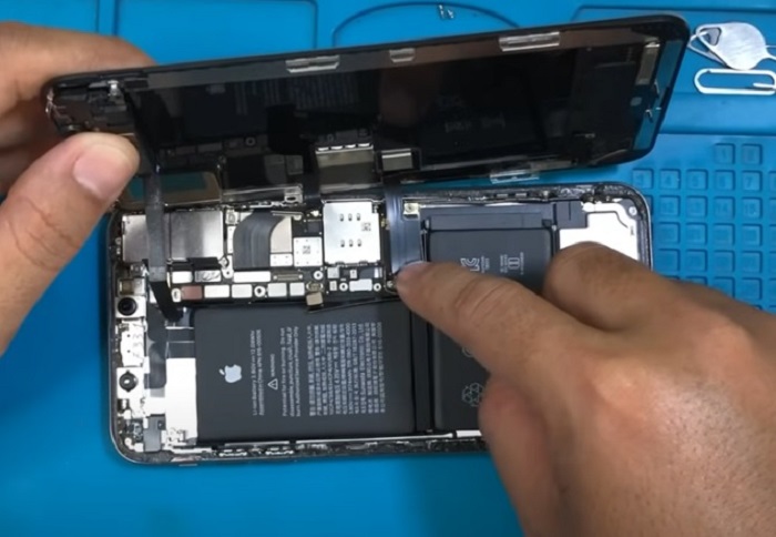 Cách khắc phục màn hình iPhone bị phản quang