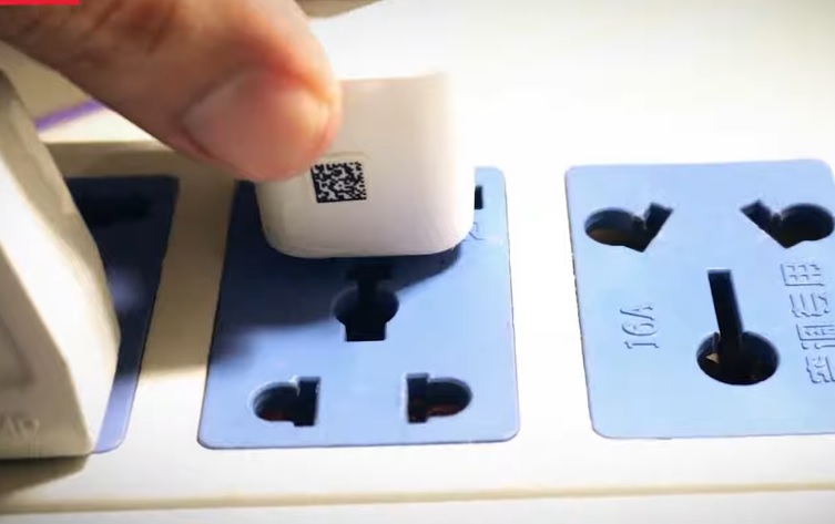 Nguyên nhân iPhone bị nóng phần Camera do bộ sạc có vấn đề