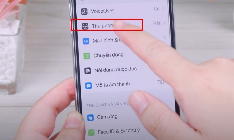 Khắc phục iPhone bị phóng to màn hình khóa bằng cách tắt chức năng thu phóng iPhone