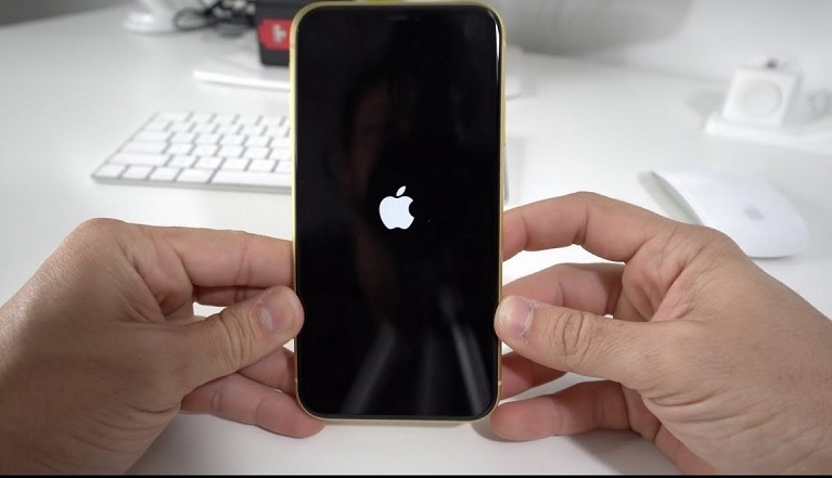 Nguyên nhân điện thoại tự nhiên tắt nguồn mở không lên