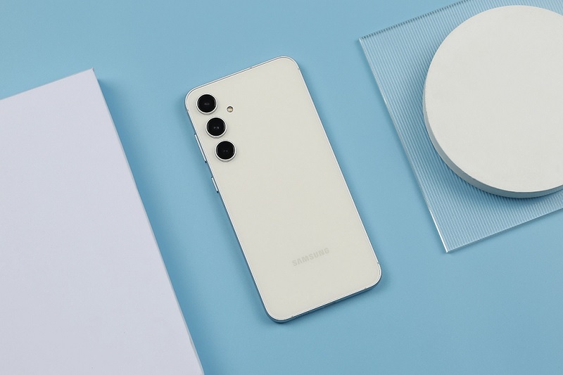 Samsung Galaxy S23 FE 128GB - điện thoại giá 15 triệu tốt nhất hiện nay