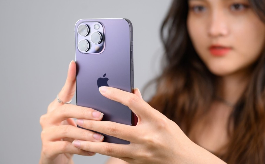 18 tuổi mua điện thoại trả góp được không?