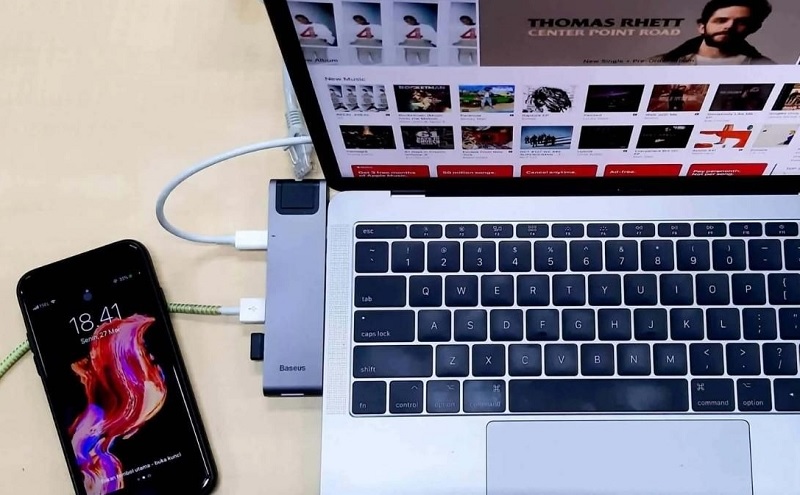 Cách chuyển hình ảnh từ điện thoại sang máy tính bằng Dây Cáp