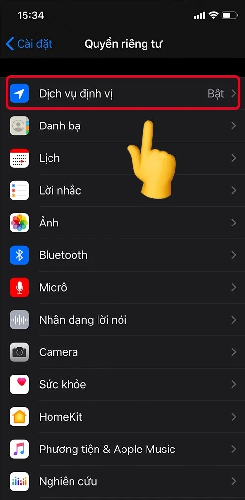Sử dụng tính năng Quyền riêng tư định vị iPhone của chồng