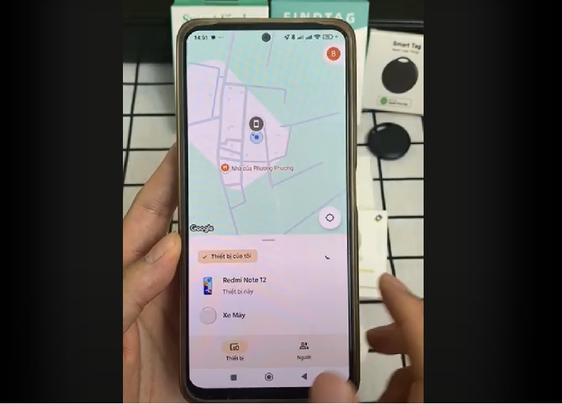 Đăng nhập xong, xem vị trí và bật chuông lớn để dễ tìm điện thoại gần.