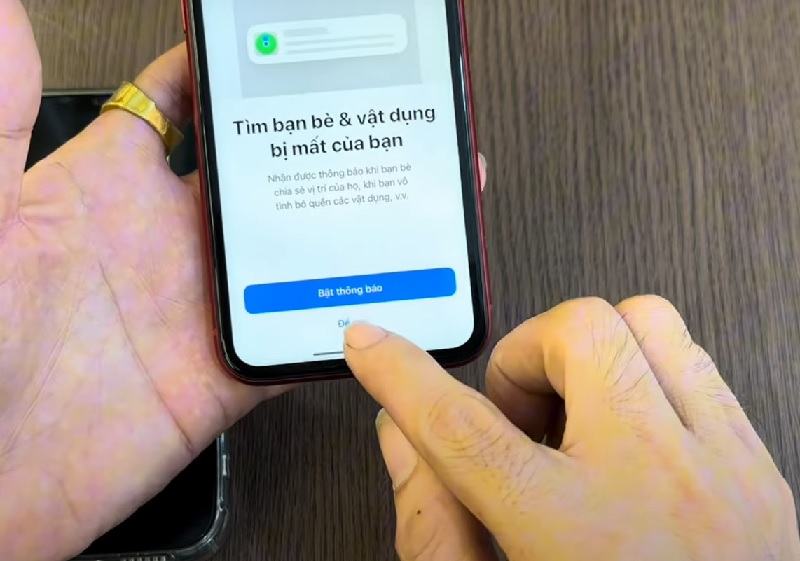 iPhone cần bật “Tìm iPhone” và kết nối mạng để định vị, khóa hoặc xóa dữ liệu.