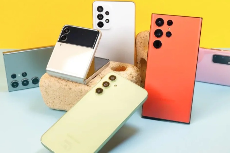 Nên mua điện thoại Samsung bản Mỹ hay bản Việt?