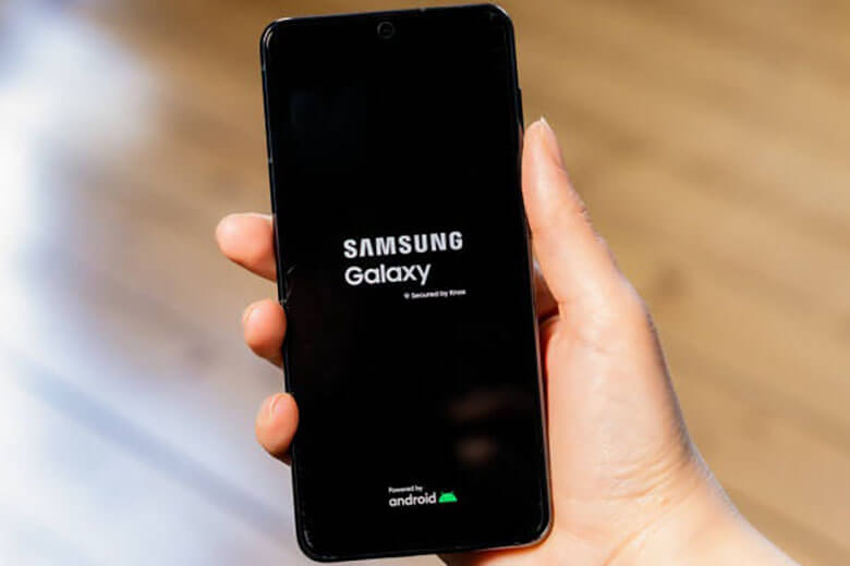 Cách khắc phục điện thoại Samsung bị đơ không tắt nguồn được