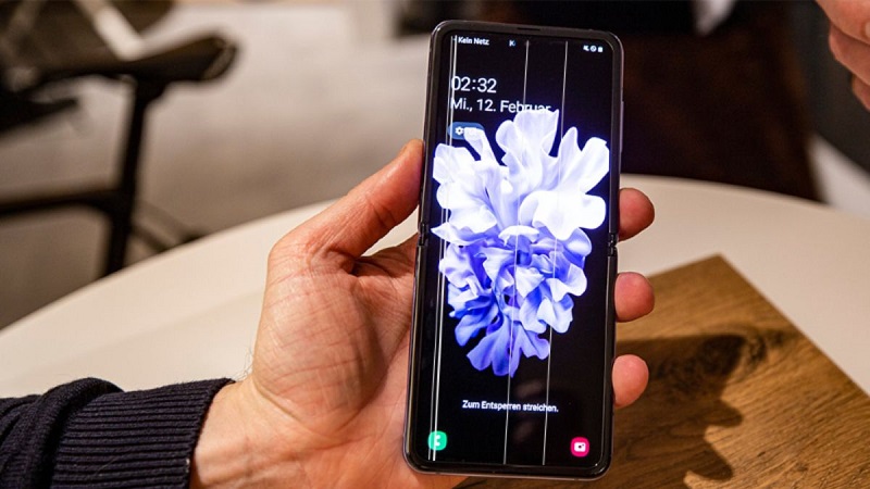 Cách sửa điện thoại Samsung bị sọc màn hình