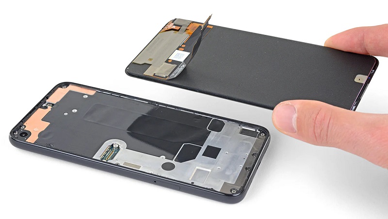 Cách khắc phục điện thoại vẫn chạy nhưng không lên màn hình