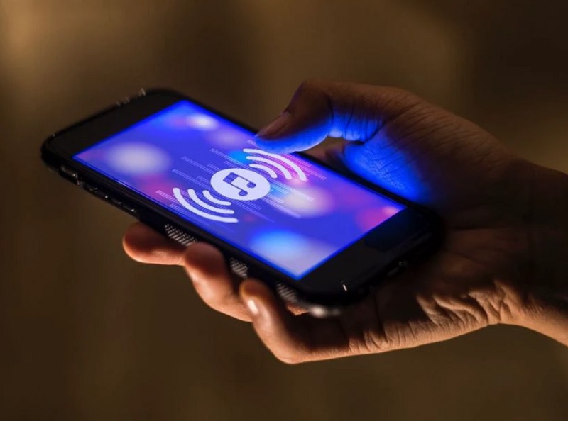 Cách sửa điện thoại Samsung bị treo logo