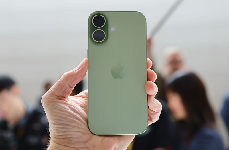 iPhone 17 xanh lá xô thơm có gì đặc biệt?