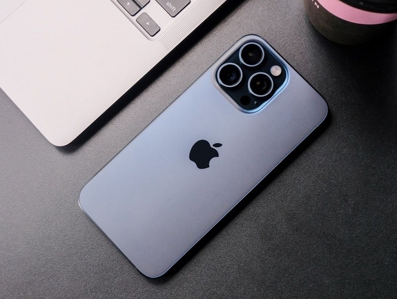 Nên mua iPhone 17 và 15 Pro Max thời điểm hiện tại?