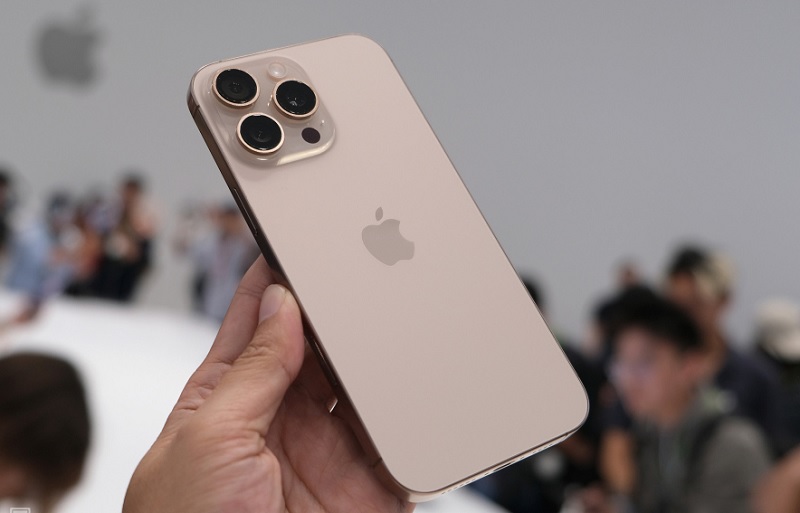 So sánh iPhone 17 với iPhone 16 Pro qua dung lượng lưu trữ