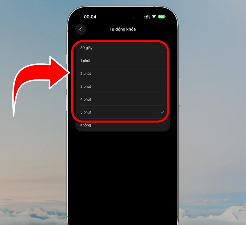 Sử dụng tính năng khóa tự động tắt màn hình iPhone 17 Pro Max