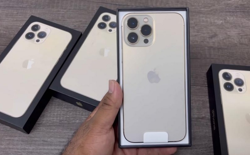 Nên mua iPhone Air hay iPhone 13 Pro Max thời điểm này?