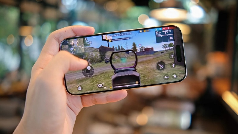 So sánh iPhone Air và iPhone 13 Pro Max qua khả năng chơi game