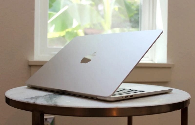 Có nên sử dụng MacBook Air M2 cũ không?
