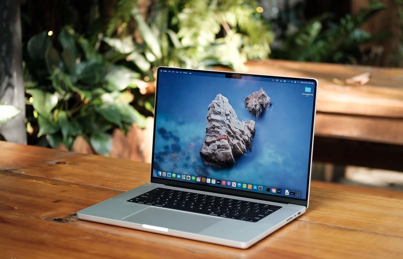 MacBook Pro 16 inch cũ