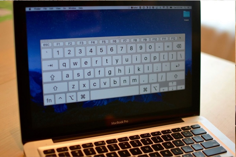 Có nên sử dụng bàn phím ảo MacBook không?