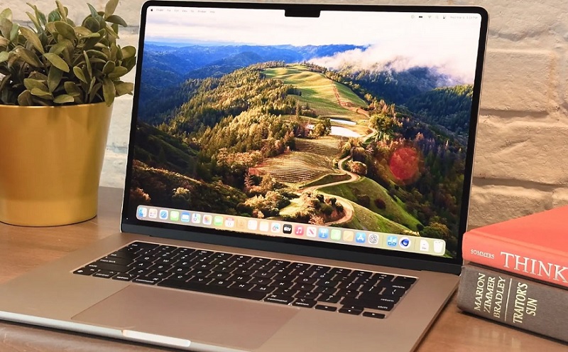 MacBook Pro M3 cho sinh viên