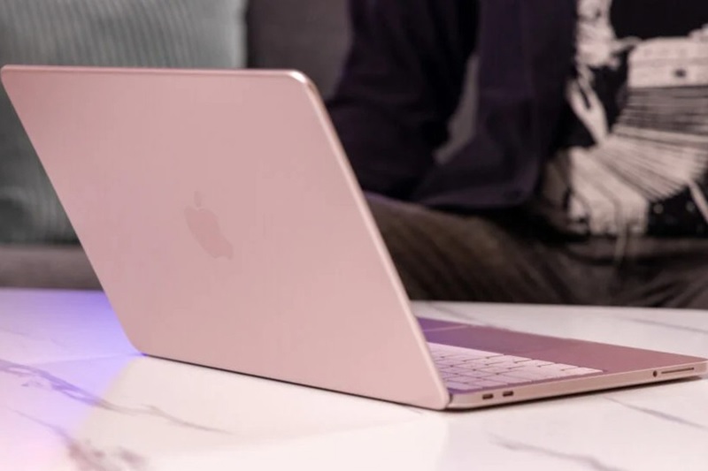 MacBook Neo màu hồng phù hợp với ai?