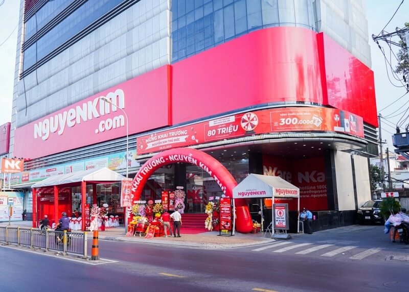 Nguyễn Kim - địa chỉ mua Macbook ở TP.HCM