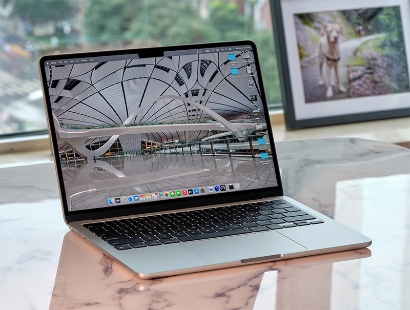 Nên mua MacBook Air M5 hay MacBook Air M2?