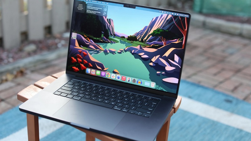 So sánh Macbook Pro M4 và Macbook Pro M1 qua camera và âm thanh