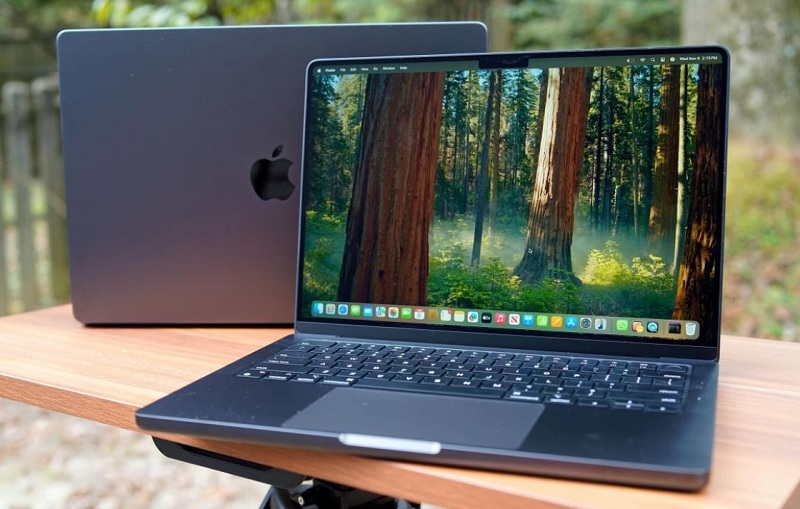 So sánh Macbook Pro M4 và Macbook Pro M2 qua hiệu năng