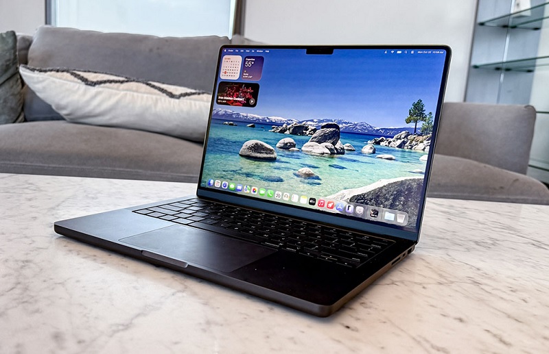 So sánh MacBook Pro M5 và MacBook Pro M2 qua cổng kết nối
