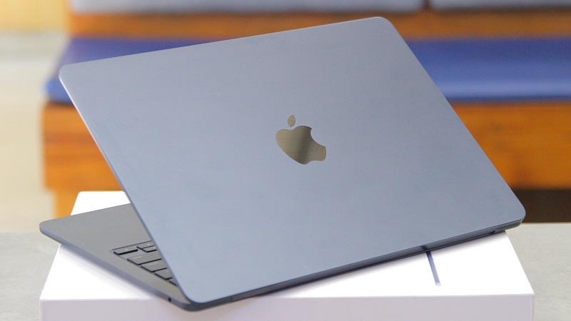 MacBook Air M2 13 inch MacBook cho sinh viên ngoại ngữ