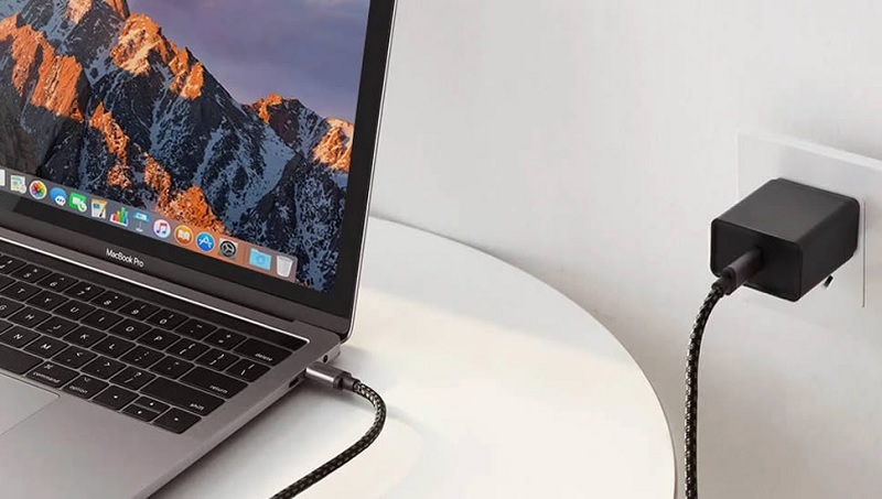 Macbook hết pin nhanh
