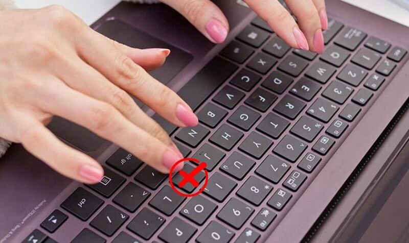 Bàn phím Macbook bị lỗi