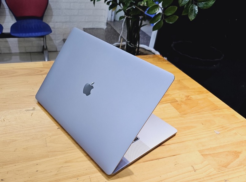 Những dòng Macbook không nên mua?