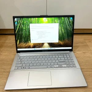 Asus Vivobook E1504GA-BQ1141W I3-N305/8GB/256GB/15.6" FHD/Win11 Bạc Cũ