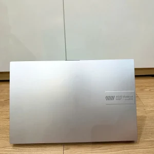 Asus Vivobook E1504GA-BQ1141W I3-N305/8GB/256GB/15.6" FHD/Win11 Bạc Cũ