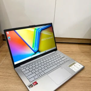 Asus Vivobook Go 14 E1404FA-NK177W R5-7520U/16GB/512GB/14″FHD/Win11 Bạc Cũ