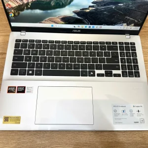 Asus Vivobook M1607KA-MB091WS Ryzen AI 7 350/16GB/512GB/16"/W11+HS24+OS365 Bạc Cũ