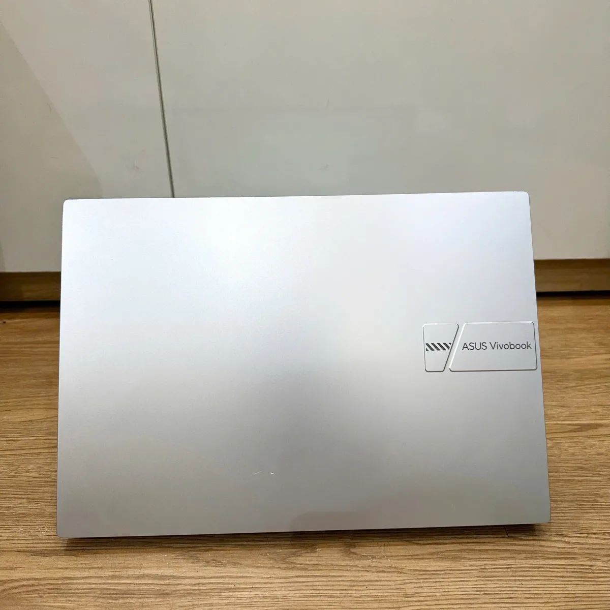 Asus Vivobook X1605VA-MB1826W I3-1315U/8GB/512GB/16" WUXGA/Win11_Bạc Cũ Đẹp